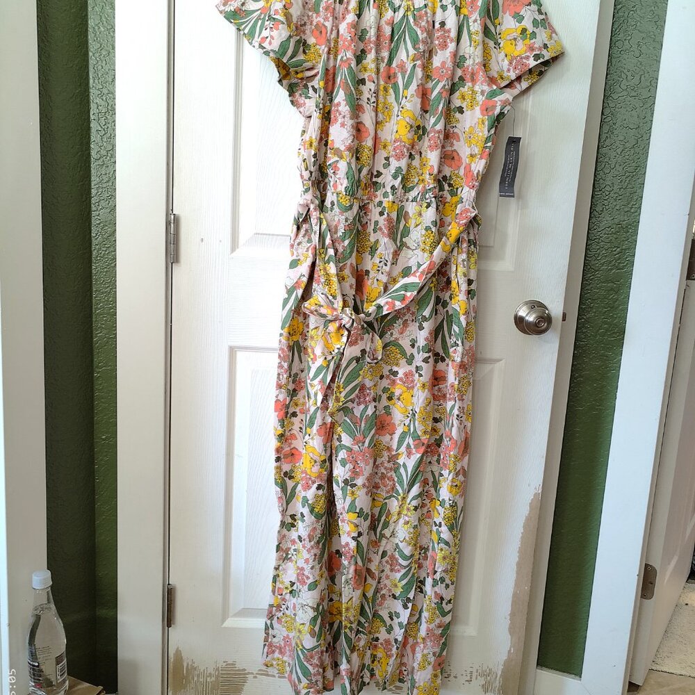 Lane Bryant Floral Print Linen Jumpsuit with Short Sleeves - Picture 2 of 8